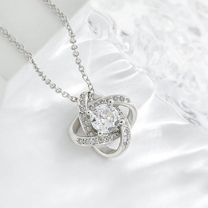 Women's Necklace Fashion Short Necklace